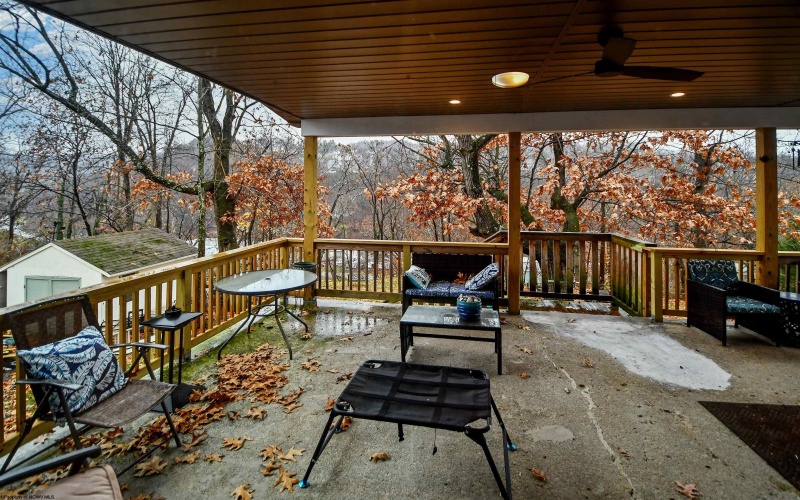 1114 Harvartis Street, Morgantown, West Virginia 26508, 4 Bedrooms Bedrooms, 9 Rooms Rooms,2 BathroomsBathrooms,Residential Rentals,For Rent,Harvartis,10162663