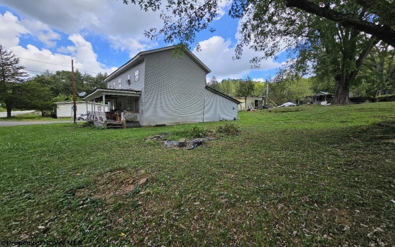 3445 Webster Pike, Grafton, West Virginia 26354, 4 Bedrooms Bedrooms, 7 Rooms Rooms,1 BathroomBathrooms,Single Family Detached,For Sale,Webster,10161226 3445 Webster Pike, Grafton, West Virginia 26354, 4 Bedrooms Bedrooms, 7 Rooms Rooms,1 BathroomBathrooms,Single Family Detached,For Sale,Webster,10161226