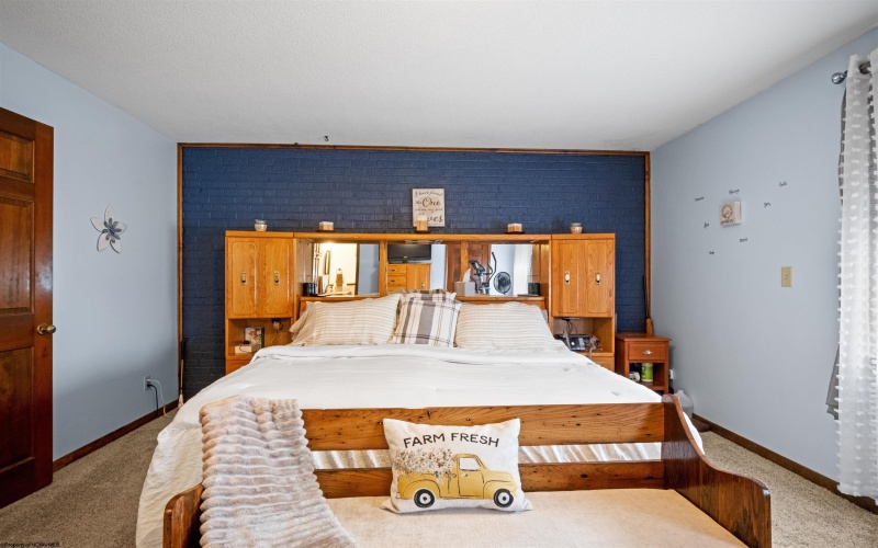 253 Chenoweth Creek Road, Elkins, West Virginia 26241, 3 Bedrooms Bedrooms, 13 Rooms Rooms,2 BathroomsBathrooms,Single Family Detached,For Sale,Chenoweth Creek,10162664 253 Chenoweth Creek Road, Elkins, West Virginia 26241, 3 Bedrooms Bedrooms, 13 Rooms Rooms,2 BathroomsBathrooms,Single Family Detached,For Sale,Chenoweth Creek,10162664