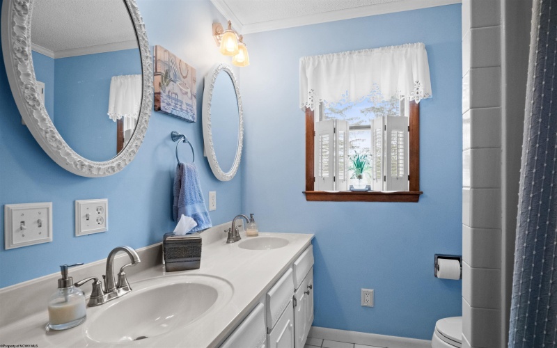 253 Chenoweth Creek Road, Elkins, West Virginia 26241, 3 Bedrooms Bedrooms, 13 Rooms Rooms,2 BathroomsBathrooms,Single Family Detached,For Sale,Chenoweth Creek,10162664 253 Chenoweth Creek Road, Elkins, West Virginia 26241, 3 Bedrooms Bedrooms, 13 Rooms Rooms,2 BathroomsBathrooms,Single Family Detached,For Sale,Chenoweth Creek,10162664