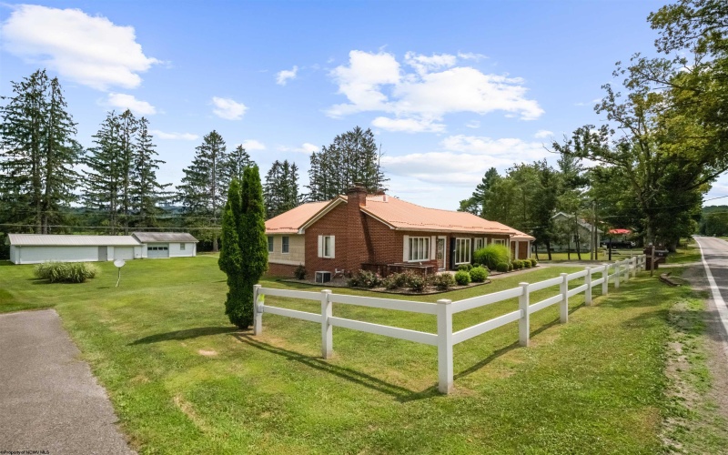 253 Chenoweth Creek Road, Elkins, West Virginia 26241, 3 Bedrooms Bedrooms, 13 Rooms Rooms,2 BathroomsBathrooms,Single Family Detached,For Sale,Chenoweth Creek,10162664 253 Chenoweth Creek Road, Elkins, West Virginia 26241, 3 Bedrooms Bedrooms, 13 Rooms Rooms,2 BathroomsBathrooms,Single Family Detached,For Sale,Chenoweth Creek,10162664