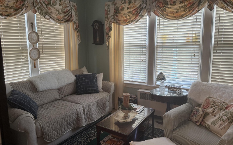 340 Buckhannon Avenue, Clarksburg, West Virginia 26301, 4 Bedrooms Bedrooms, 10 Rooms Rooms,2 BathroomsBathrooms,Single Family Detached,For Sale,Buckhannon,10162662 340 Buckhannon Avenue, Clarksburg, West Virginia 26301, 4 Bedrooms Bedrooms, 10 Rooms Rooms,2 BathroomsBathrooms,Single Family Detached,For Sale,Buckhannon,10162662