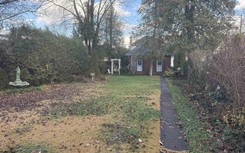 340 Buckhannon Avenue, Clarksburg, West Virginia 26301, 4 Bedrooms Bedrooms, 10 Rooms Rooms,2 BathroomsBathrooms,Single Family Detached,For Sale,Buckhannon,10162662 340 Buckhannon Avenue, Clarksburg, West Virginia 26301, 4 Bedrooms Bedrooms, 10 Rooms Rooms,2 BathroomsBathrooms,Single Family Detached,For Sale,Buckhannon,10162662