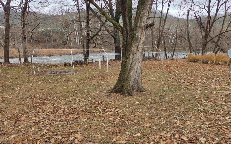 1837 Brooklyn Heights Road, Parsons, West Virginia 26287-0000, 3 Bedrooms Bedrooms, 5 Rooms Rooms,1 BathroomBathrooms,Single Family Detached,For Sale,Brooklyn Heights,10162659