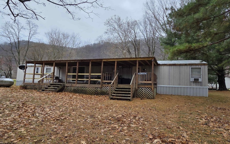 1837 Brooklyn Heights Road, Parsons, West Virginia 26287-0000, 3 Bedrooms Bedrooms, 5 Rooms Rooms,1 BathroomBathrooms,Single Family Detached,For Sale,Brooklyn Heights,10162659