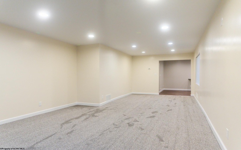 16 Warrick Street, Morgantown, West Virginia 26505, 3 Bedrooms Bedrooms, 6 Rooms Rooms,2 BathroomsBathrooms,Single Family Detached,For Sale,Warrick,10162661