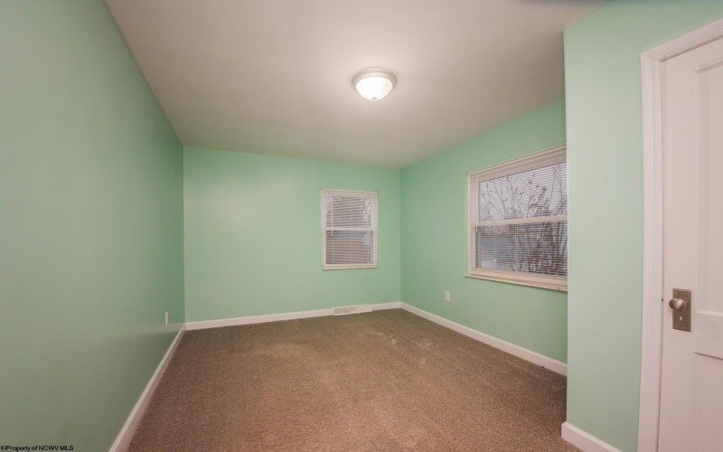 16 Warrick Street, Morgantown, West Virginia 26505, 3 Bedrooms Bedrooms, 6 Rooms Rooms,2 BathroomsBathrooms,Single Family Detached,For Sale,Warrick,10162661