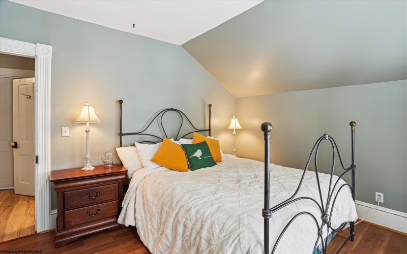 364 4th Street, Davis, West Virginia 26260, 4 Bedrooms Bedrooms, 8 Rooms Rooms,2 BathroomsBathrooms,Single Family Detached,For Sale,4th,10162669