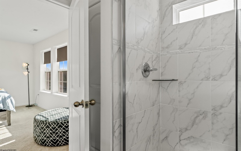 318 Bay Street, Morgantown, West Virginia 26508, 3 Bedrooms Bedrooms, 8 Rooms Rooms,2 BathroomsBathrooms,Single Family Attached,For Sale,Bay,10162668