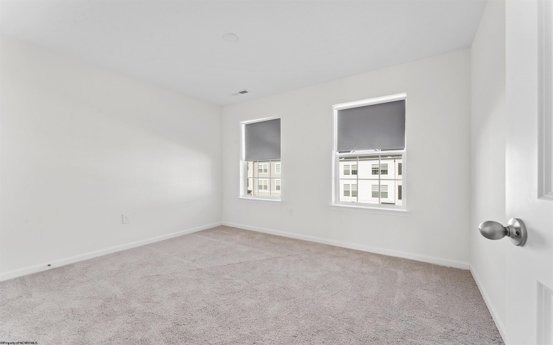 318 Bay Street, Morgantown, West Virginia 26508, 3 Bedrooms Bedrooms, 8 Rooms Rooms,2 BathroomsBathrooms,Single Family Attached,For Sale,Bay,10162668