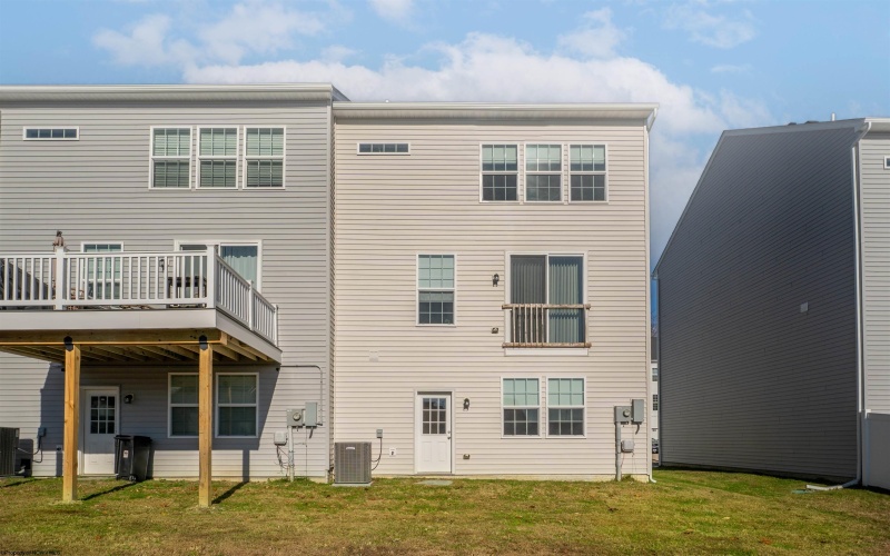 318 Bay Street, Morgantown, West Virginia 26508, 3 Bedrooms Bedrooms, 8 Rooms Rooms,2 BathroomsBathrooms,Single Family Attached,For Sale,Bay,10162668