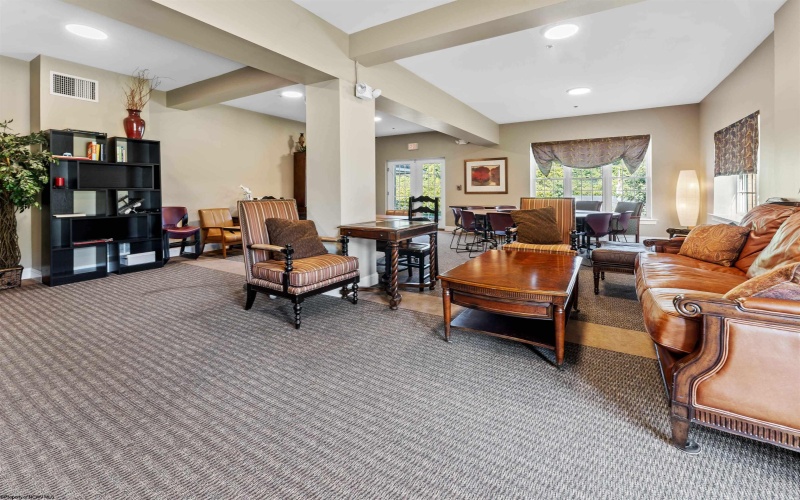 1117 University Avenue, Morgantown, West Virginia 26505, 2 Bedrooms Bedrooms, 5 Rooms Rooms,2 BathroomsBathrooms,Single Family Attached,For Sale,University,10162672