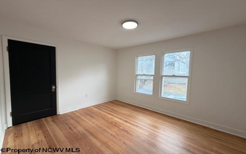 127 Elkins Street, Fairmont, West Virginia 26554, 3 Bedrooms Bedrooms, 7 Rooms Rooms,2 BathroomsBathrooms,Single Family Detached,For Sale,Elkins,10162666