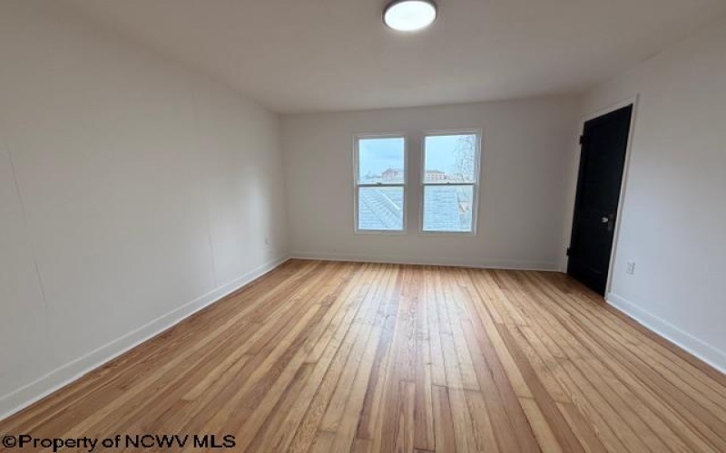 127 Elkins Street, Fairmont, West Virginia 26554, 3 Bedrooms Bedrooms, 7 Rooms Rooms,2 BathroomsBathrooms,Single Family Detached,For Sale,Elkins,10162666