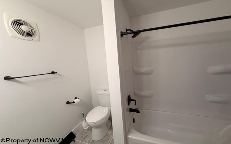 127 Elkins Street, Fairmont, West Virginia 26554, 3 Bedrooms Bedrooms, 7 Rooms Rooms,2 BathroomsBathrooms,Single Family Detached,For Sale,Elkins,10162666