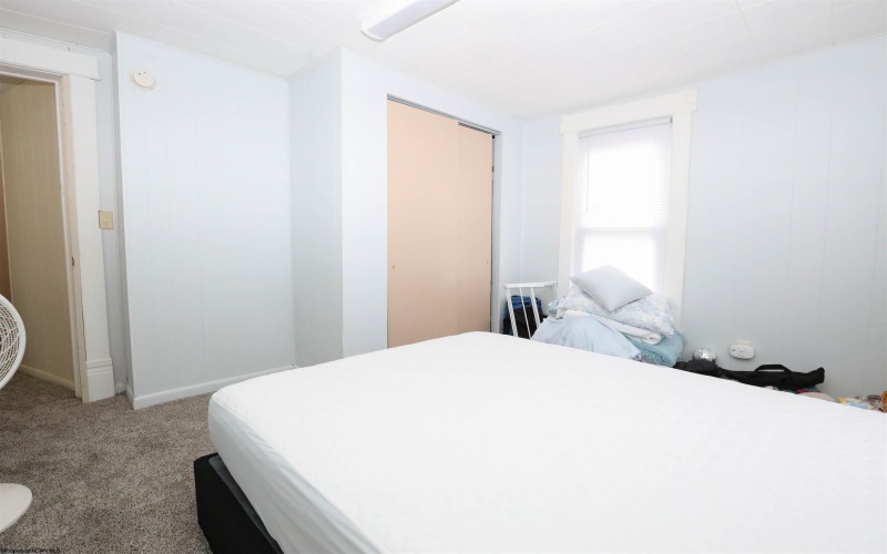 909 College Avenue, Morgantown, West Virginia 26508, 3 Bedrooms Bedrooms, 10 Rooms Rooms,2 BathroomsBathrooms,Residential Rentals,For Rent,College,10162670