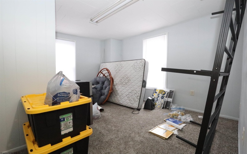 909 College Avenue, Morgantown, West Virginia 26508, 3 Bedrooms Bedrooms, 10 Rooms Rooms,2 BathroomsBathrooms,Residential Rentals,For Rent,College,10162670