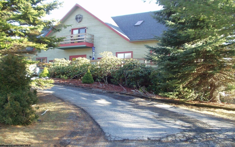 72 Red Squirrel Run, Davis, West Virginia 26260, 2 Bedrooms Bedrooms, 4 Rooms Rooms,1 BathroomBathrooms,Single Family Detached,For Sale,Red Squirrel,10160791