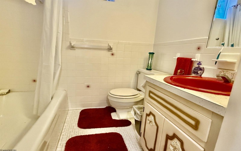 1137 Morningstar Lane, Fairmont, West Virginia 26554, 3 Bedrooms Bedrooms, 6 Rooms Rooms,2 BathroomsBathrooms,Single Family Detached,For Sale,Morningstar,10162680