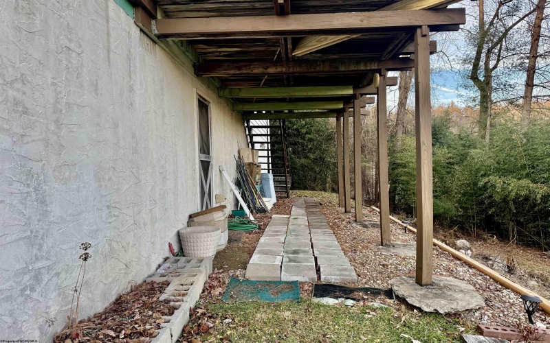 1137 Morningstar Lane, Fairmont, West Virginia 26554, 3 Bedrooms Bedrooms, 6 Rooms Rooms,2 BathroomsBathrooms,Single Family Detached,For Sale,Morningstar,10162680