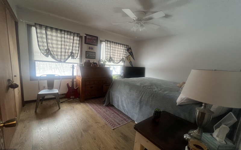 56 Baneberry Lane, Terra Alta, West Virginia 26764-0000, 2 Bedrooms Bedrooms, 6 Rooms Rooms,1 BathroomBathrooms,Single Family Attached,For Sale,Baneberry,10162681