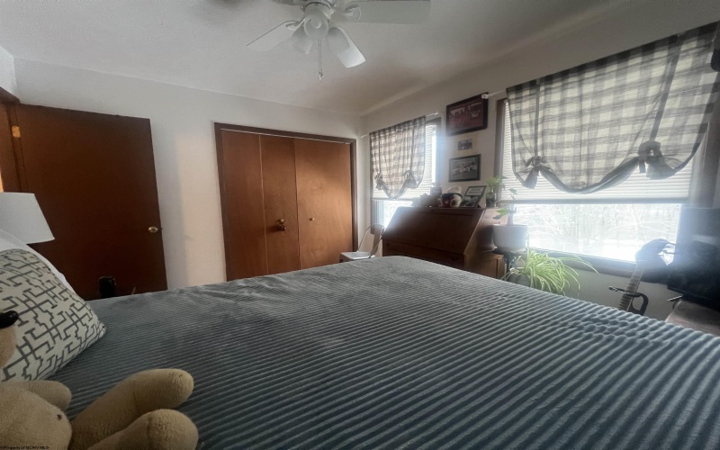 56 Baneberry Lane, Terra Alta, West Virginia 26764-0000, 2 Bedrooms Bedrooms, 6 Rooms Rooms,1 BathroomBathrooms,Single Family Attached,For Sale,Baneberry,10162681