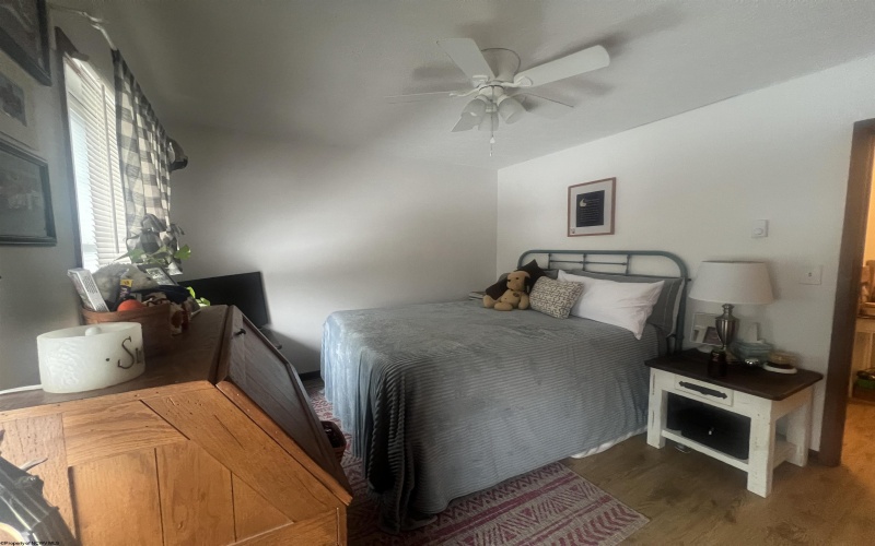 56 Baneberry Lane, Terra Alta, West Virginia 26764-0000, 2 Bedrooms Bedrooms, 6 Rooms Rooms,1 BathroomBathrooms,Single Family Attached,For Sale,Baneberry,10162681