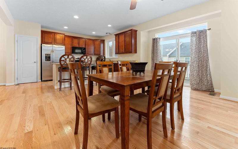 1708 Brickyard Avenue, Morgantown, West Virginia 26505, 3 Bedrooms Bedrooms, 7 Rooms Rooms,2 BathroomsBathrooms,Single Family Attached,For Sale,Brickyard,10162685