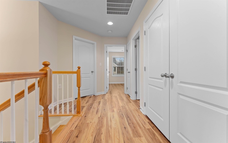 1708 Brickyard Avenue, Morgantown, West Virginia 26505, 3 Bedrooms Bedrooms, 7 Rooms Rooms,2 BathroomsBathrooms,Single Family Attached,For Sale,Brickyard,10162685