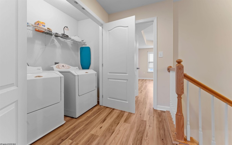 1708 Brickyard Avenue, Morgantown, West Virginia 26505, 3 Bedrooms Bedrooms, 7 Rooms Rooms,2 BathroomsBathrooms,Single Family Attached,For Sale,Brickyard,10162685