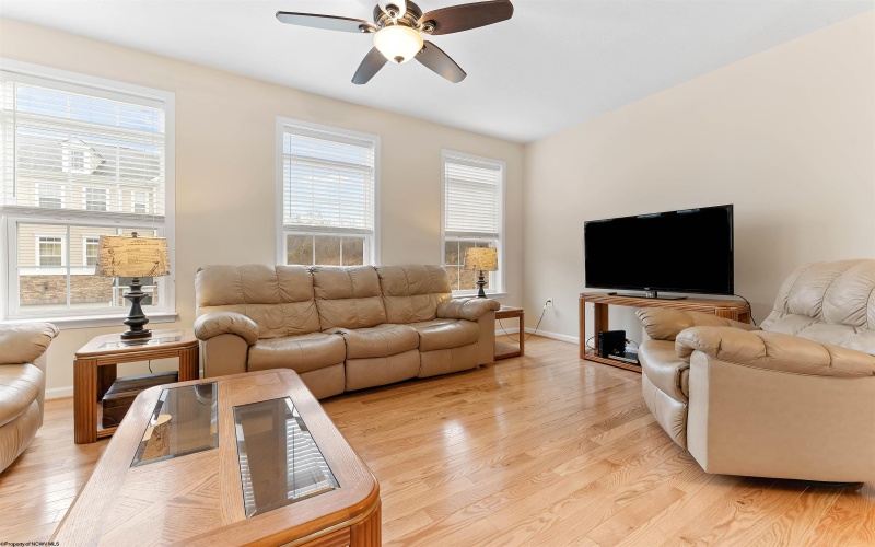 1708 Brickyard Avenue, Morgantown, West Virginia 26505, 3 Bedrooms Bedrooms, 7 Rooms Rooms,2 BathroomsBathrooms,Single Family Attached,For Sale,Brickyard,10162685