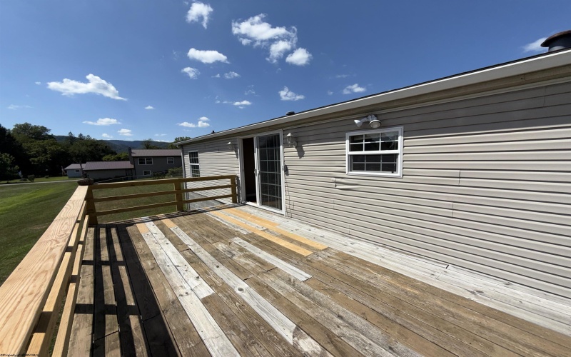 28 Cavalier Street, Beverly, West Virginia 26253, 3 Bedrooms Bedrooms, 6 Rooms Rooms,2 BathroomsBathrooms,Single Family Detached,For Sale,Cavalier,10161164