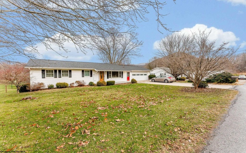 64 Long Street, Hambleton, West Virginia 26269, 3 Bedrooms Bedrooms, 7 Rooms Rooms,1 BathroomBathrooms,Single Family Detached,For Sale,Long,10162691 64 Long Street, Hambleton, West Virginia 26269, 3 Bedrooms Bedrooms, 7 Rooms Rooms,1 BathroomBathrooms,Single Family Detached,For Sale,Long,10162691