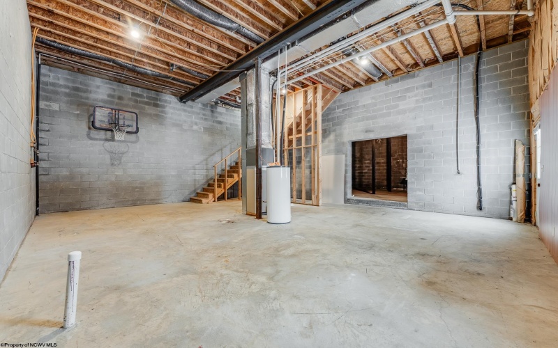 307 Anini Drive, Morgantown, West Virginia 26508, 3 Bedrooms Bedrooms, 7 Rooms Rooms,2 BathroomsBathrooms,Single Family Detached,For Sale,Anini,10162692