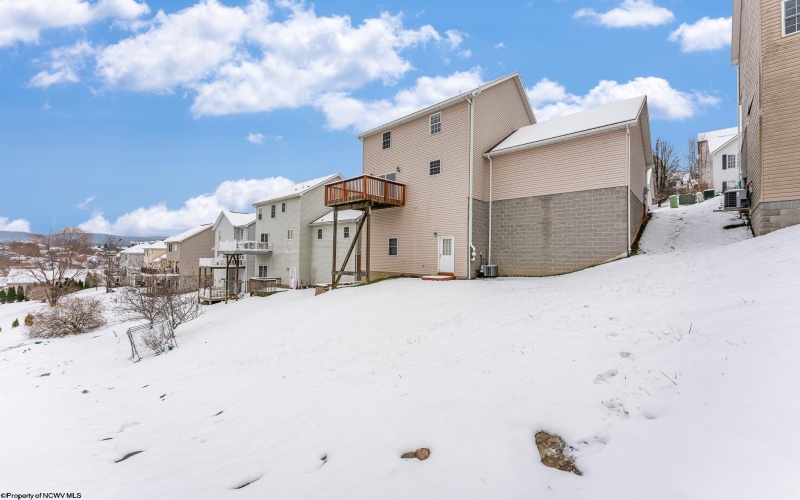 307 Anini Drive, Morgantown, West Virginia 26508, 3 Bedrooms Bedrooms, 7 Rooms Rooms,2 BathroomsBathrooms,Single Family Detached,For Sale,Anini,10162692