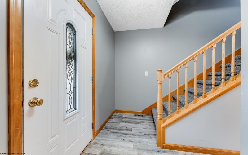 307 Anini Drive, Morgantown, West Virginia 26508, 3 Bedrooms Bedrooms, 7 Rooms Rooms,2 BathroomsBathrooms,Single Family Detached,For Sale,Anini,10162692