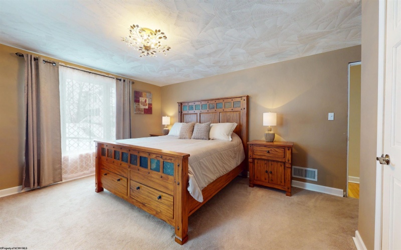 111 Avondale Road, Fairmont, West Virginia 26554, 3 Bedrooms Bedrooms, 7 Rooms Rooms,2 BathroomsBathrooms,Single Family Detached,For Sale,Avondale,10162699