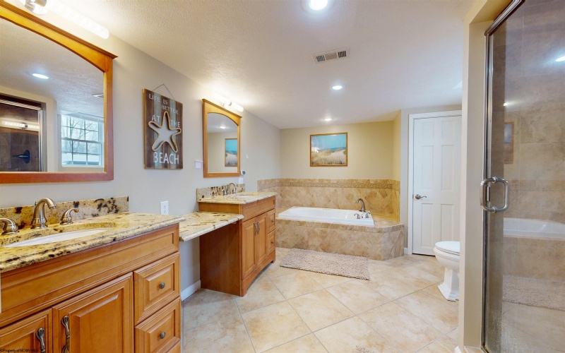 111 Avondale Road, Fairmont, West Virginia 26554, 3 Bedrooms Bedrooms, 7 Rooms Rooms,2 BathroomsBathrooms,Single Family Detached,For Sale,Avondale,10162699