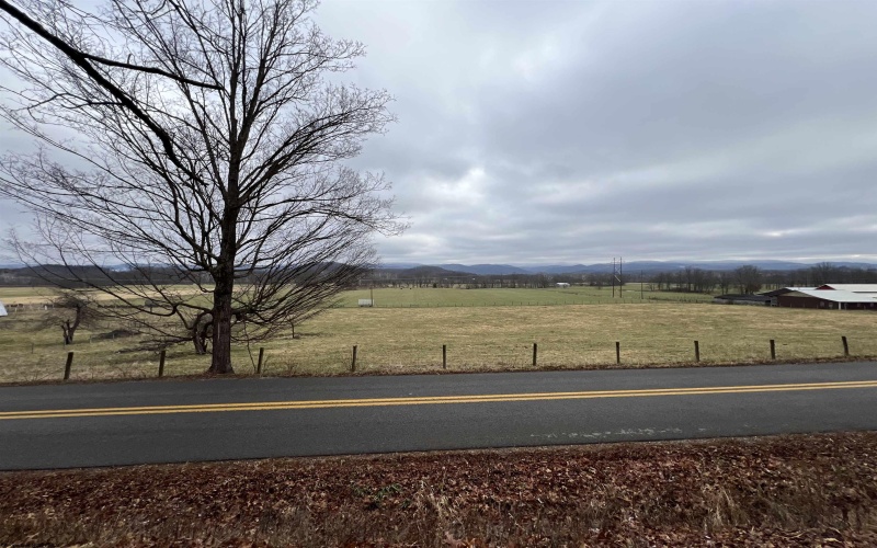 4622 Georgetown Road, Elkins, West Virginia 26241, 4 Bedrooms Bedrooms, 8 Rooms Rooms,1 BathroomBathrooms,Single Family Detached,For Sale,Georgetown,10162697