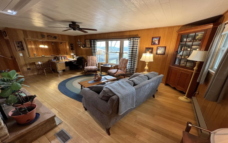 4622 Georgetown Road, Elkins, West Virginia 26241, 4 Bedrooms Bedrooms, 8 Rooms Rooms,1 BathroomBathrooms,Single Family Detached,For Sale,Georgetown,10162697