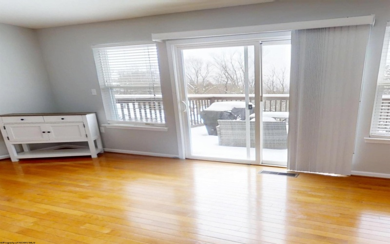 105 Birds Eye View Drive, Morgantown, West Virginia 26501-2297, 3 Bedrooms Bedrooms, 9 Rooms Rooms,2 BathroomsBathrooms,Single Family Attached,For Sale,Birds Eye View,10162702 105 Birds Eye View Drive, Morgantown, West Virginia 26501-2297, 3 Bedrooms Bedrooms, 9 Rooms Rooms,2 BathroomsBathrooms,Single Family Attached,For Sale,Birds Eye View,10162702