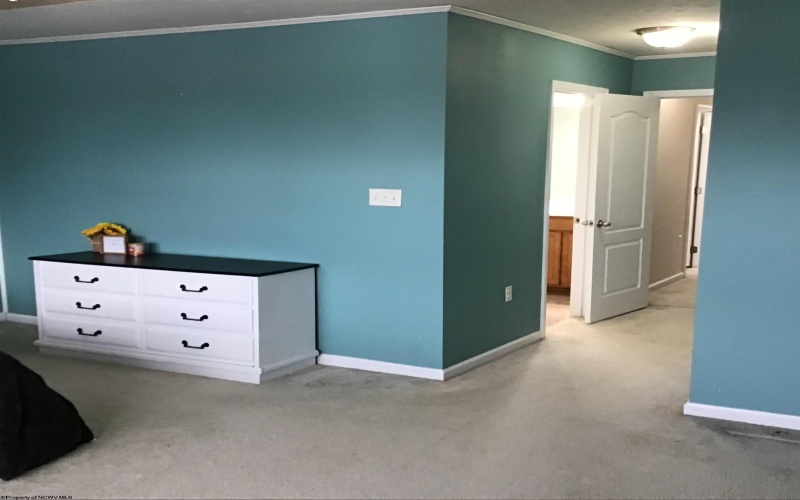 105 Birds Eye View Drive, Morgantown, West Virginia 26501-2297, 3 Bedrooms Bedrooms, 9 Rooms Rooms,2 BathroomsBathrooms,Single Family Attached,For Sale,Birds Eye View,10162702 105 Birds Eye View Drive, Morgantown, West Virginia 26501-2297, 3 Bedrooms Bedrooms, 9 Rooms Rooms,2 BathroomsBathrooms,Single Family Attached,For Sale,Birds Eye View,10162702