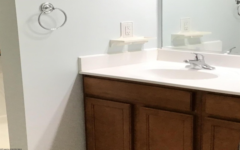 105 Birds Eye View Drive, Morgantown, West Virginia 26501-2297, 3 Bedrooms Bedrooms, 9 Rooms Rooms,2 BathroomsBathrooms,Single Family Attached,For Sale,Birds Eye View,10162702 105 Birds Eye View Drive, Morgantown, West Virginia 26501-2297, 3 Bedrooms Bedrooms, 9 Rooms Rooms,2 BathroomsBathrooms,Single Family Attached,For Sale,Birds Eye View,10162702