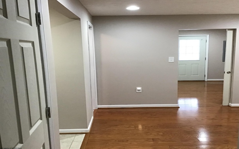 105 Birds Eye View Drive, Morgantown, West Virginia 26501-2297, 3 Bedrooms Bedrooms, 9 Rooms Rooms,2 BathroomsBathrooms,Single Family Attached,For Sale,Birds Eye View,10162702 105 Birds Eye View Drive, Morgantown, West Virginia 26501-2297, 3 Bedrooms Bedrooms, 9 Rooms Rooms,2 BathroomsBathrooms,Single Family Attached,For Sale,Birds Eye View,10162702