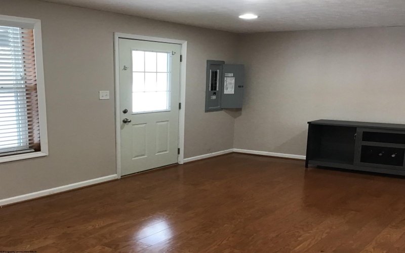 105 Birds Eye View Drive, Morgantown, West Virginia 26501-2297, 3 Bedrooms Bedrooms, 9 Rooms Rooms,2 BathroomsBathrooms,Single Family Attached,For Sale,Birds Eye View,10162702 105 Birds Eye View Drive, Morgantown, West Virginia 26501-2297, 3 Bedrooms Bedrooms, 9 Rooms Rooms,2 BathroomsBathrooms,Single Family Attached,For Sale,Birds Eye View,10162702