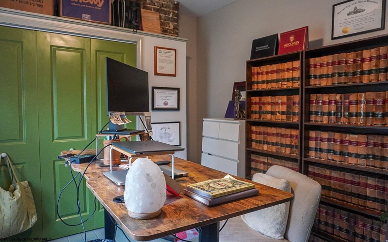 309 Green Street, Morgantown, West Virginia 26501, ,Multi-unit/income,For Sale,Green,10156714 309 Green Street, Morgantown, West Virginia 26501, ,Multi-unit/income,For Sale,Green,10156714