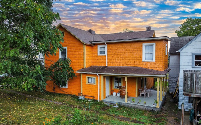 309 Green Street, Morgantown, West Virginia 26501, ,Multi-unit/income,For Sale,Green,10156714 309 Green Street, Morgantown, West Virginia 26501, ,Multi-unit/income,For Sale,Green,10156714