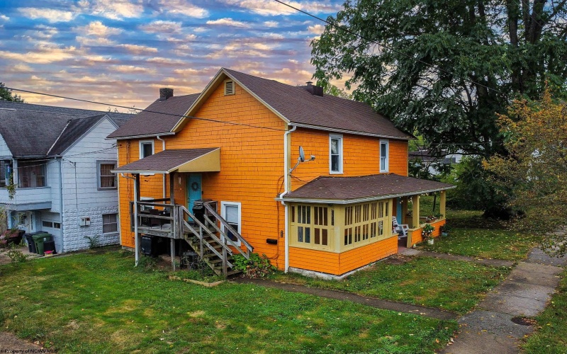 309 Green Street, Morgantown, West Virginia 26501, ,Multi-unit/income,For Sale,Green,10156714 309 Green Street, Morgantown, West Virginia 26501, ,Multi-unit/income,For Sale,Green,10156714