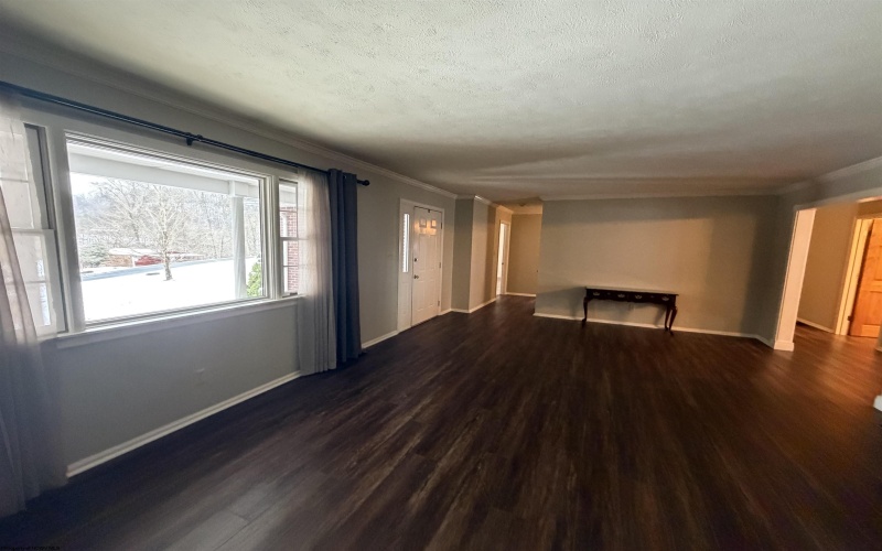 901 Riverview Drive, Fairmont, West Virginia 26554, 3 Bedrooms Bedrooms, 7 Rooms Rooms,2 BathroomsBathrooms,Single Family Detached,For Sale,Riverview,10162706 901 Riverview Drive, Fairmont, West Virginia 26554, 3 Bedrooms Bedrooms, 7 Rooms Rooms,2 BathroomsBathrooms,Single Family Detached,For Sale,Riverview,10162706