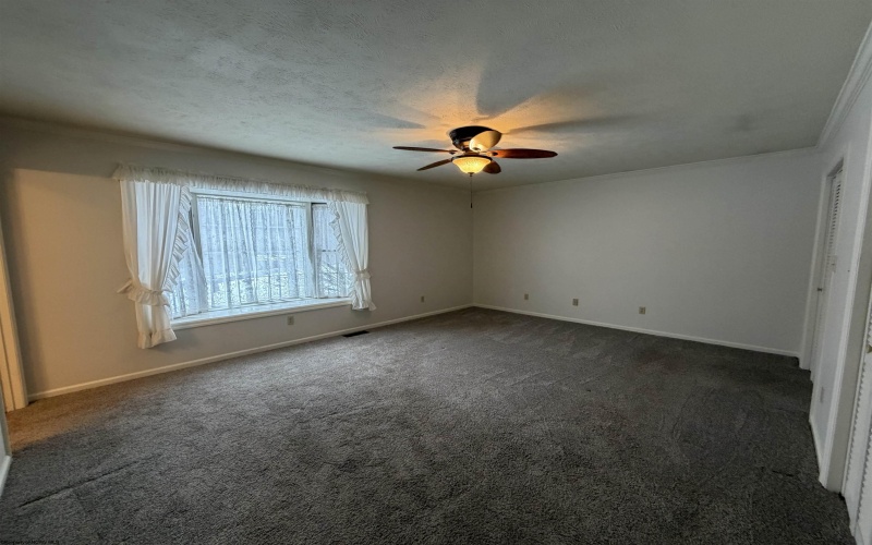 901 Riverview Drive, Fairmont, West Virginia 26554, 3 Bedrooms Bedrooms, 7 Rooms Rooms,2 BathroomsBathrooms,Single Family Detached,For Sale,Riverview,10162706 901 Riverview Drive, Fairmont, West Virginia 26554, 3 Bedrooms Bedrooms, 7 Rooms Rooms,2 BathroomsBathrooms,Single Family Detached,For Sale,Riverview,10162706